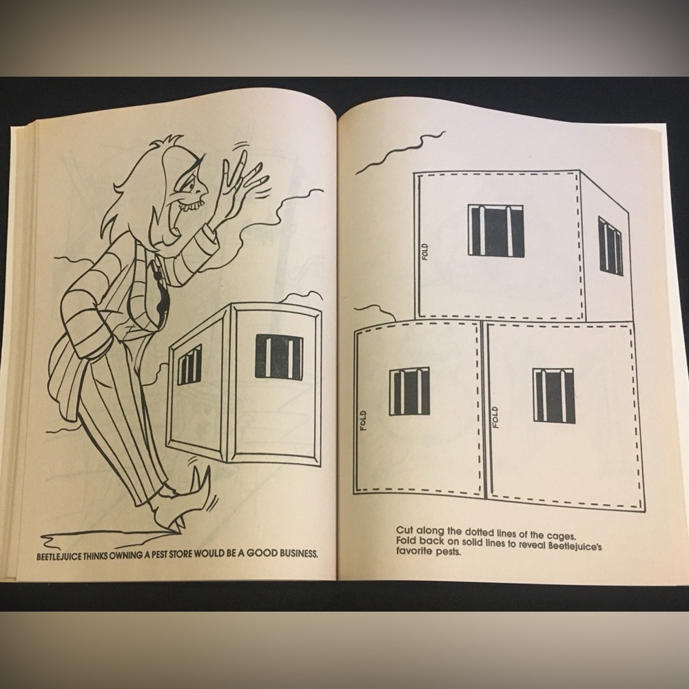 Collector’s Item: Vintage 90s Coloring Book Beetlejuice - Picture 8 of 16
